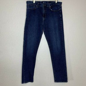 Gap Athletic Fit Blue  Denim Modern Casual Soft Medium Wash Jeans
